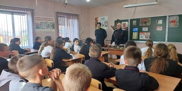 Для казачат провели урок в преддверии Дня неизвестного солдата