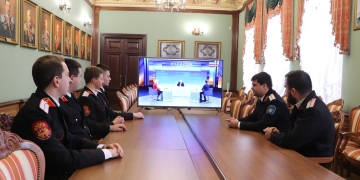 Представители Кубанского казачьего войска приняли участие в просмотре обращения Президента