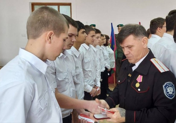 Студенты Кореновского техникума стали участниками Союза казачьей молодежи Кубани