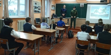 В Славянском районе казак-наставник рассказал школьникам об истории казачества