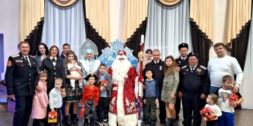 В Темрюке состоялся ежегодный новогодний праздник «Атаманская ёлка»