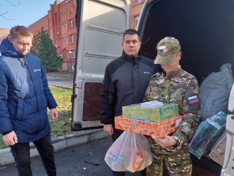 В военный госпиталь Ростова-на-Дону доставили гуманитарную помощь