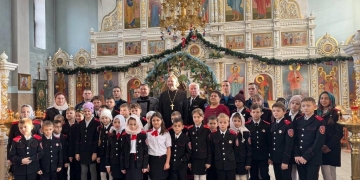 Казачата из Тихорецка посетили храм в честь Рождества Христова