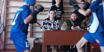 Казачата участвуют в соревнованиях по рукопашному бою