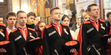Казачья молодежь приняла участие в богослужении