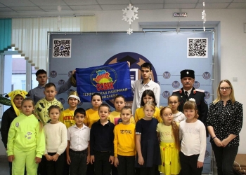 Казак посетил школу Темрюкского района