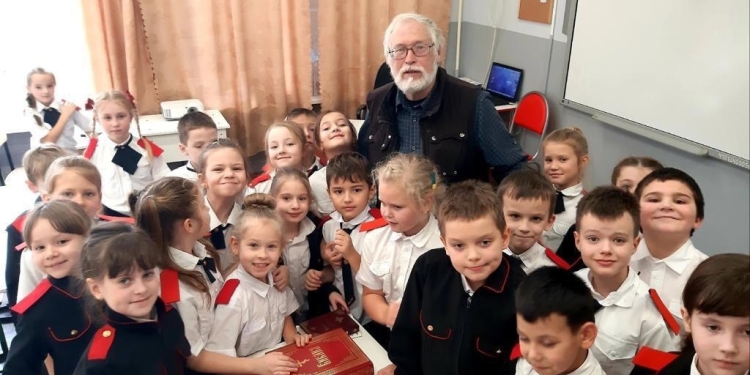 Краснодарским казачатам рассказали о празднике Крещения Господня