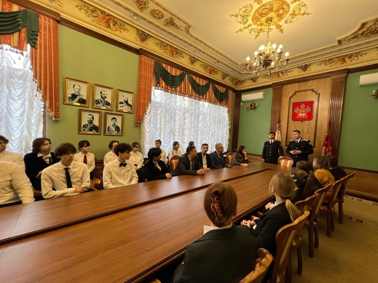 Школьники краевой столицы посетили Кубанское казачье войско