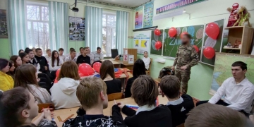 Участник СВО провел беседу с казачьей молодежью