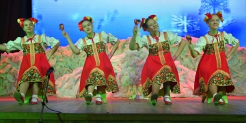 В Абинске провели Рождественскую елку