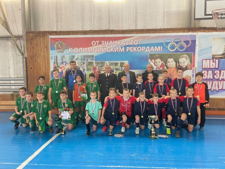 В Калининском районе прошел турнир по мини-футболу