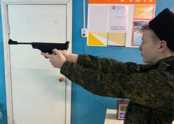 Воспитанники военно-патриотического клуба «Выстрел» приняли участие в спортивных соревнованиях