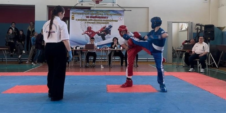 Юный казак одержал победу в соревнованиях по кикбоксингу