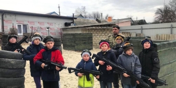 Темрюкские казаки рассказали детям о казачестве