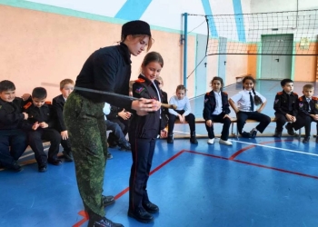 Темрюкским школьникам рассказали о казачестве