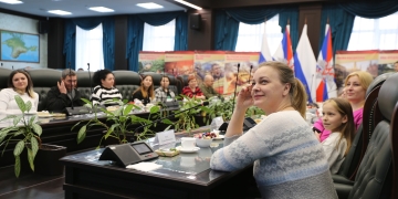 В высшем военном училище имени генерала армии С.М. Штеменко провели телемост с участниками спецоперации