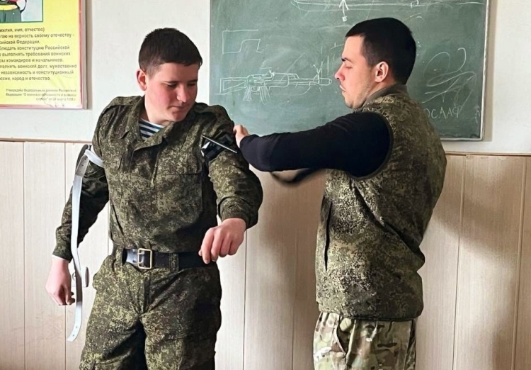 Для казачьей молодежи провели урок по тактической медицине