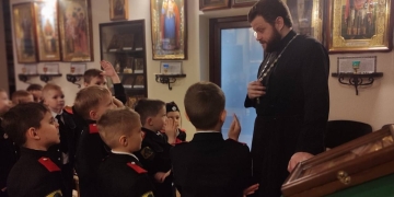 Для тихорецких казачат провели экскурсию в храм